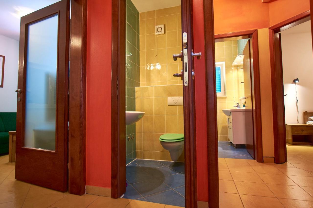 Hotel Pansion Hrga Vodice Exteriér fotografie