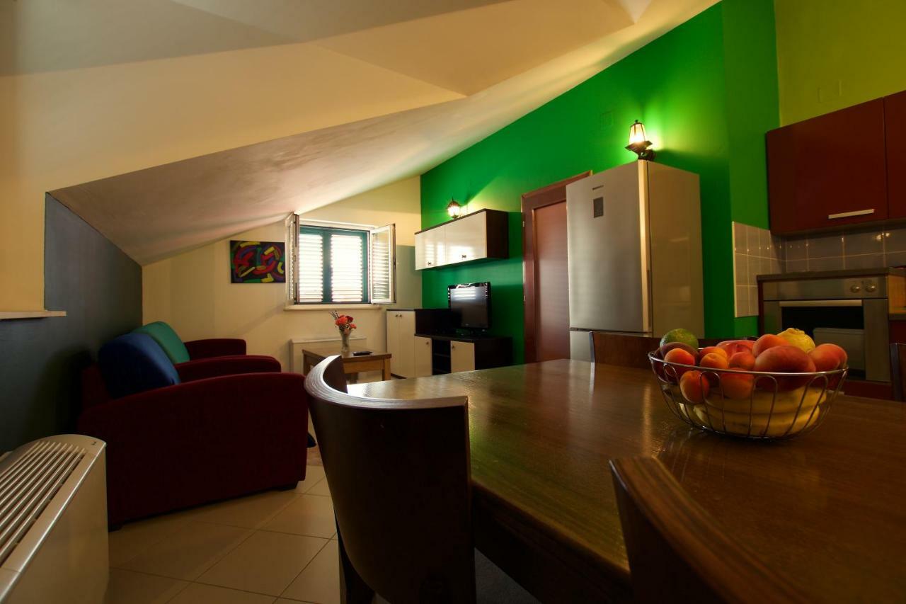 Hotel Pansion Hrga Vodice Exteriér fotografie