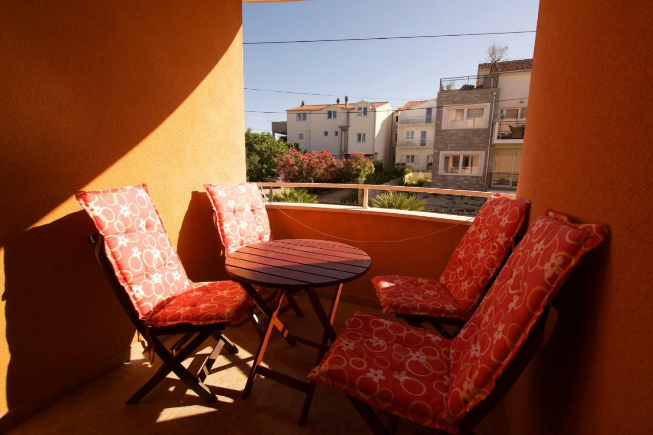 Hotel Pansion Hrga Vodice Exteriér fotografie
