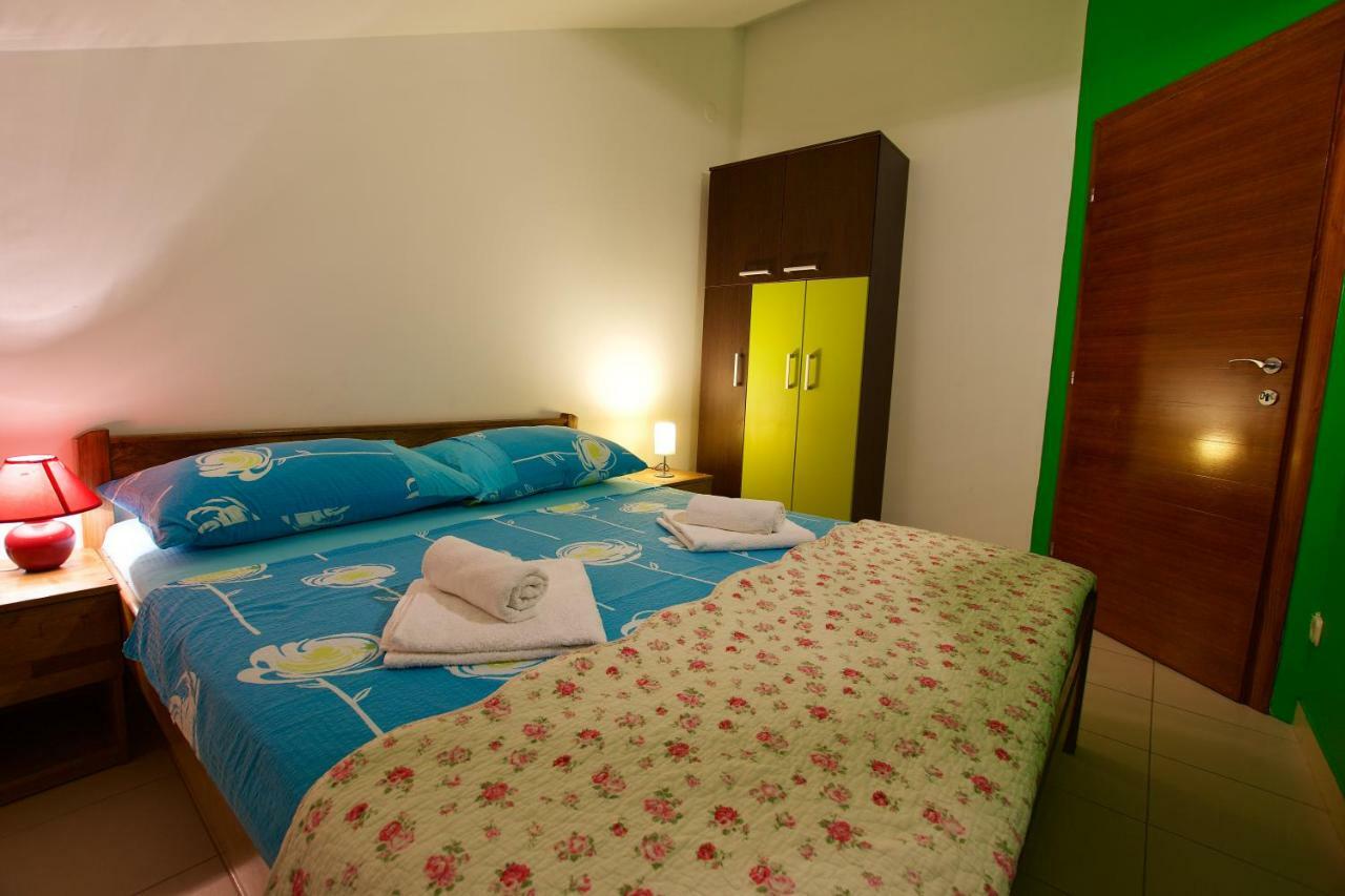 Hotel Pansion Hrga Vodice Exteriér fotografie