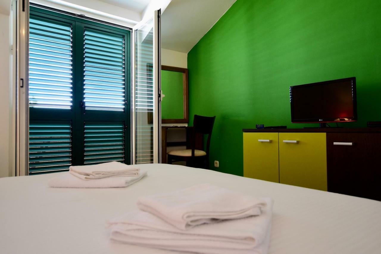 Hotel Pansion Hrga Vodice Exteriér fotografie