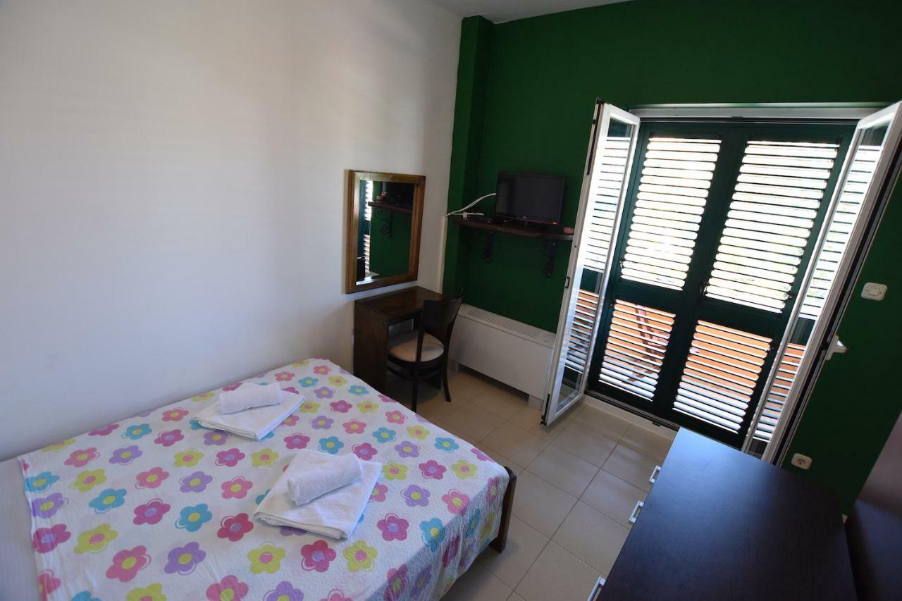 Hotel Pansion Hrga Vodice Exteriér fotografie